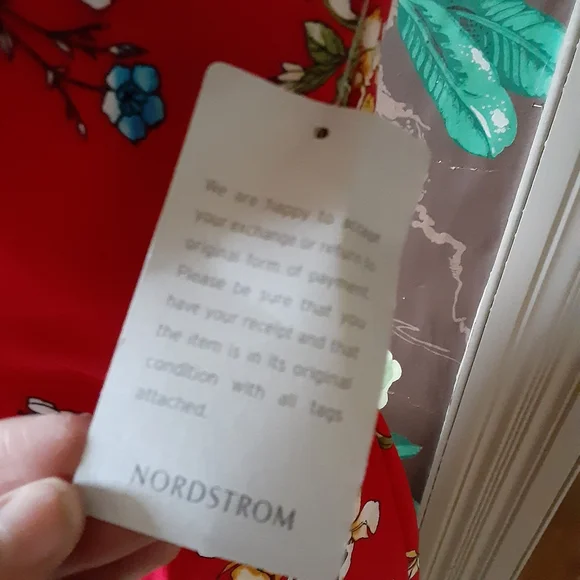 NWOT Velvet Torch Floral Halter Dress - Picture 6 of 8